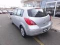 Brillant Silver - Versa 1.8 S Hatchback Photo No. 5