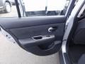 Brillant Silver - Versa 1.8 S Hatchback Photo No. 20