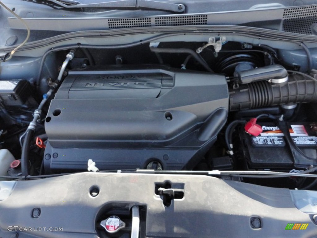 2002 Honda Odyssey EX-L Engine Photos