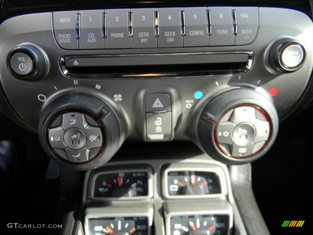 2010 Chevrolet Camaro LT/RS Coupe Controls Photo #59230662
