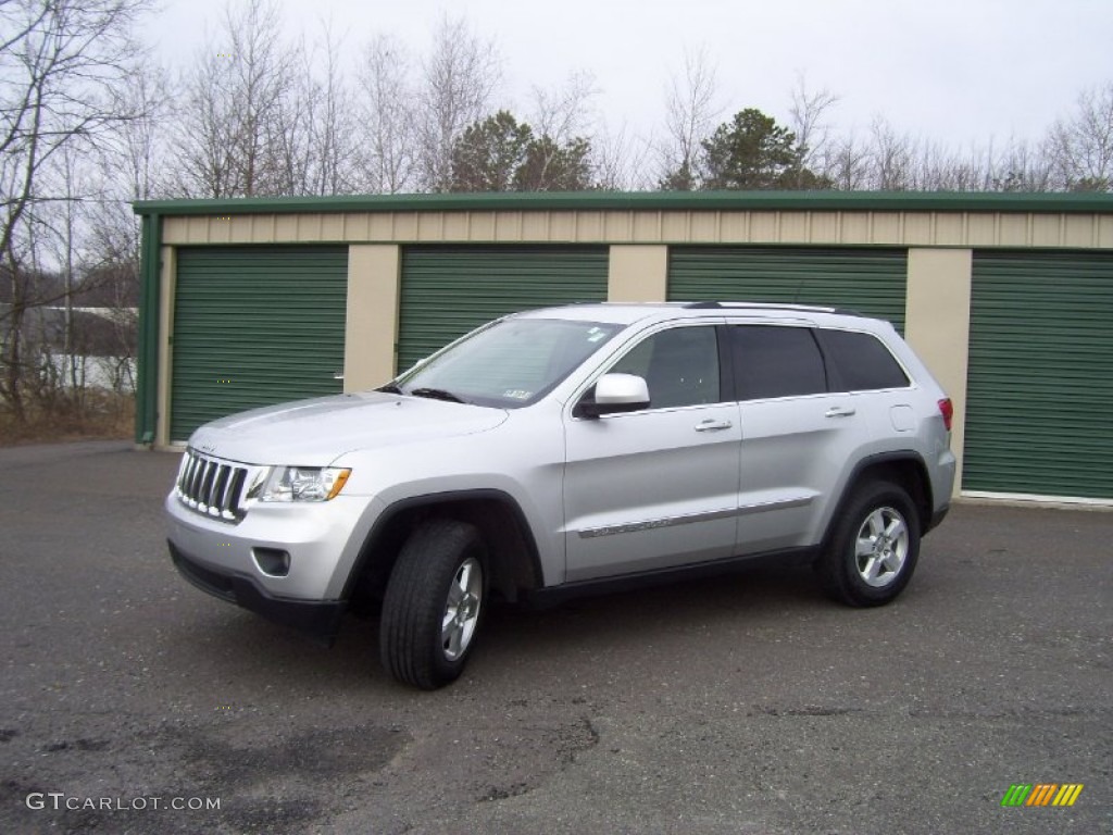 2011 Grand Cherokee Laredo 4x4 - Bright Silver Metallic / Black photo #1