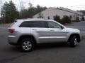 2011 Bright Silver Metallic Jeep Grand Cherokee Laredo 4x4  photo #4