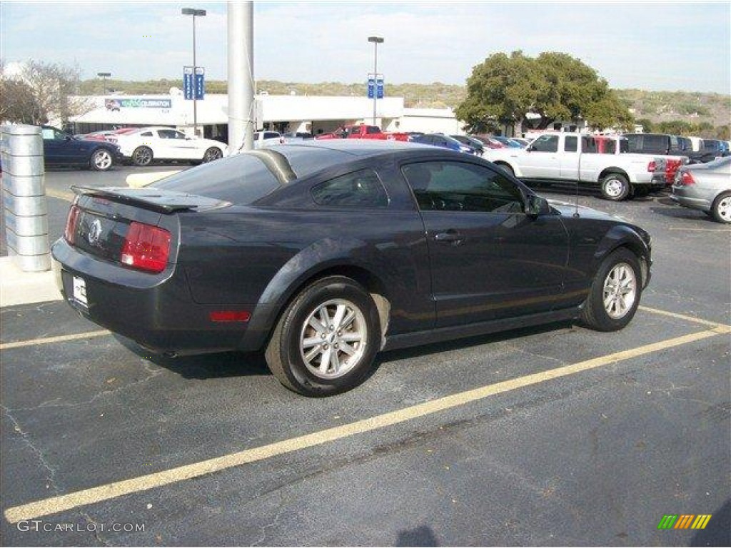 2008 Mustang V6 Deluxe Coupe - Alloy Metallic / Dark Charcoal photo #2