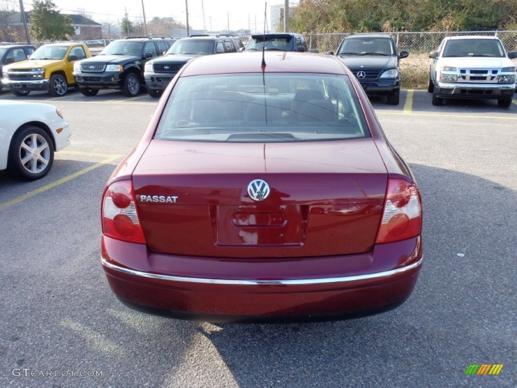 2003 Passat GLS Sedan - Colorado Red Pearl / Grey photo #4