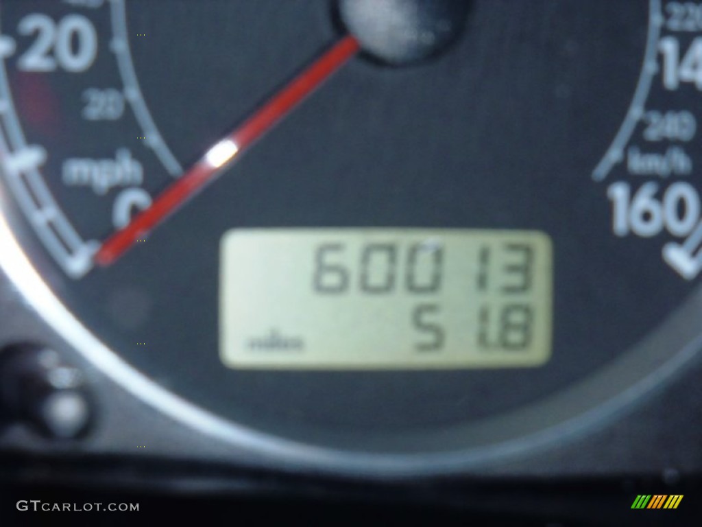 2003 Passat GLS Sedan - Colorado Red Pearl / Grey photo #17