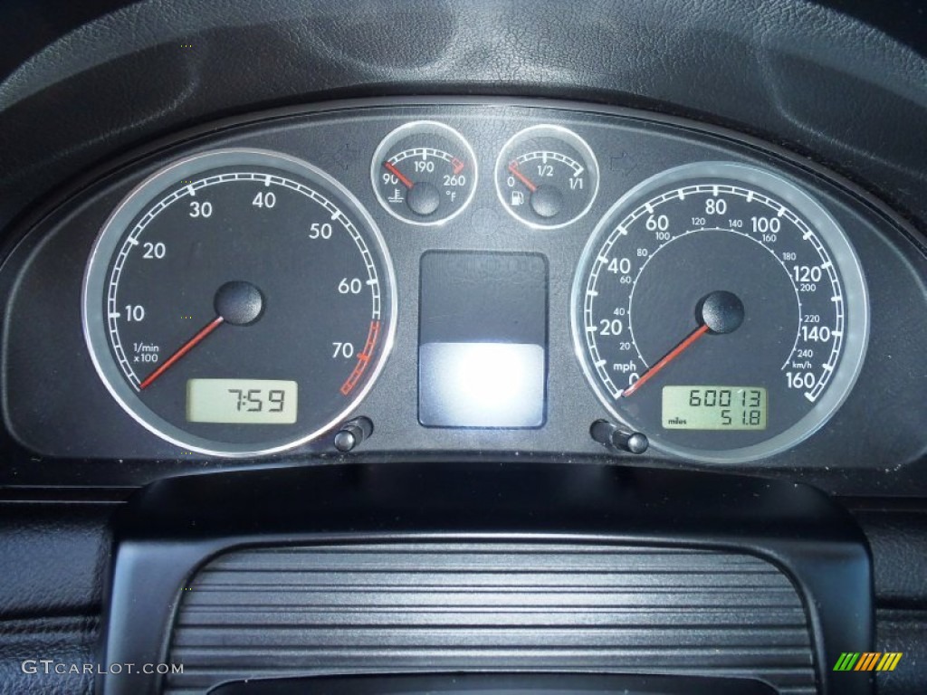 2003 Passat GLS Sedan - Colorado Red Pearl / Grey photo #18