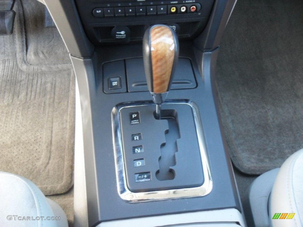 2007 Chrysler Pacifica Limited AWD Transmission Photos