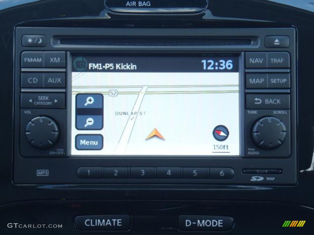 2012 Nissan Juke SL Controls Photo #59240202