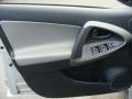 Classic Silver Metallic - RAV4 4WD Photo No. 6