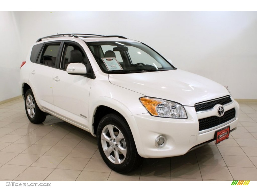 Blizzard White Pearl Toyota RAV4