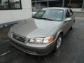 2001 Antique Sage Pearl Toyota Camry LE  photo #11