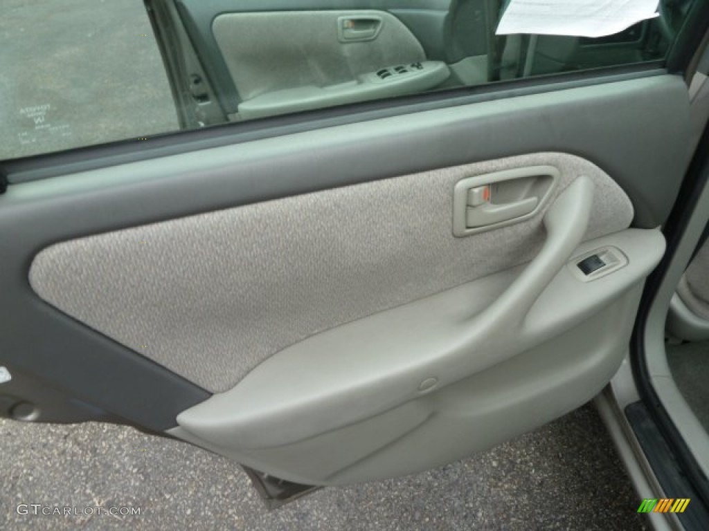 2001 Camry LE - Antique Sage Pearl / Gray photo #14