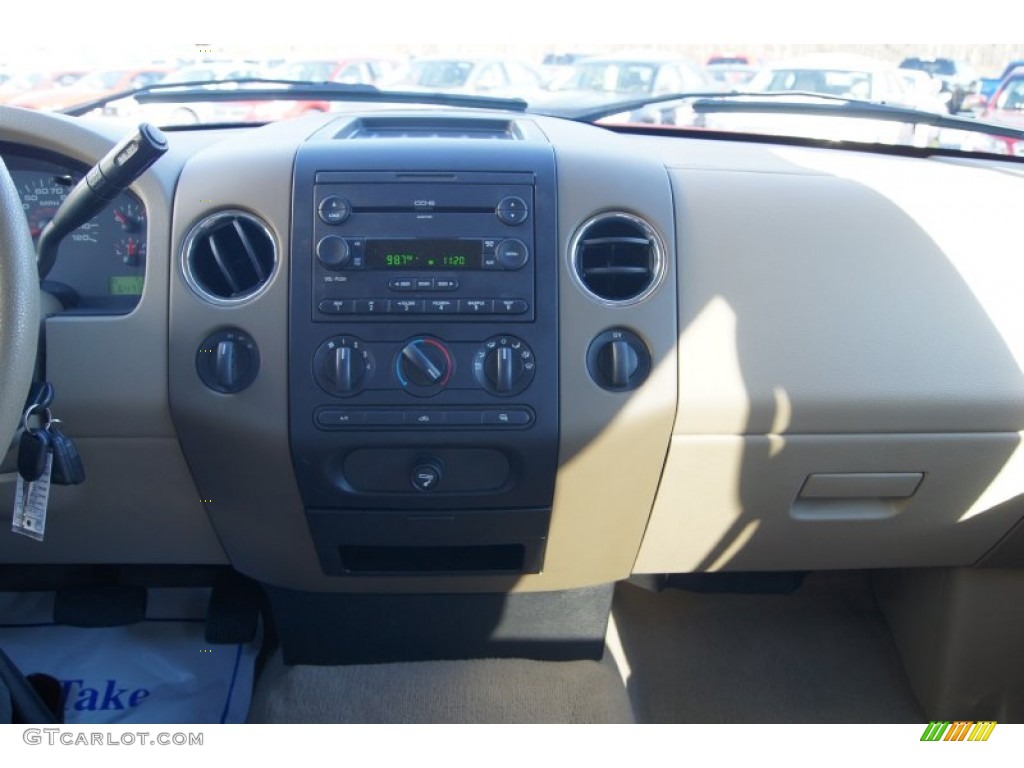 2006 F150 XLT SuperCrew 4x4 - Dark Toreador Red Metallic / Tan photo #32