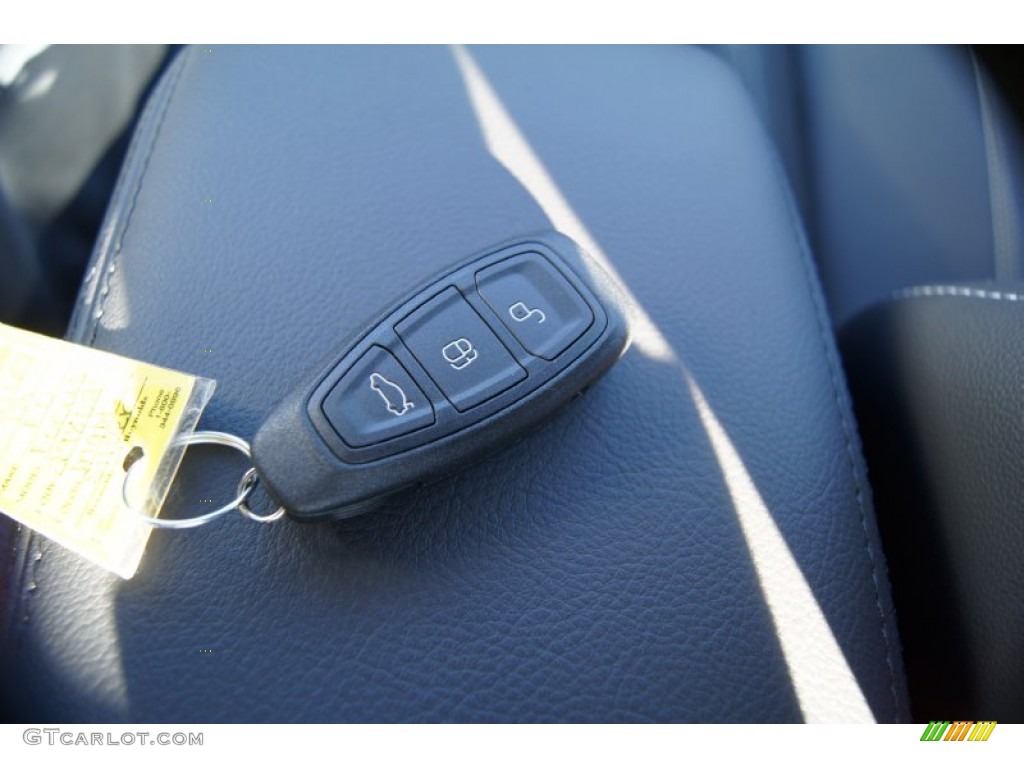 2012 Ford Focus Titanium Sedan Keys Photo #59250769