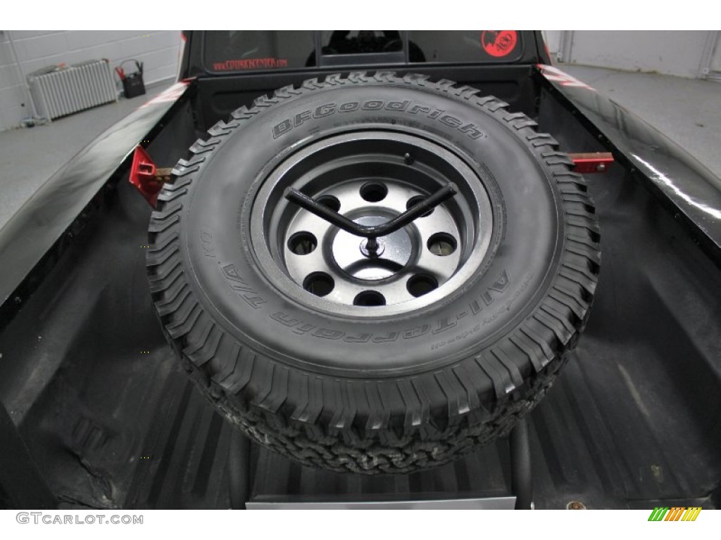 Offroad spare tire carrier 1999 Ford Ranger XLT Extended Cab Parts
