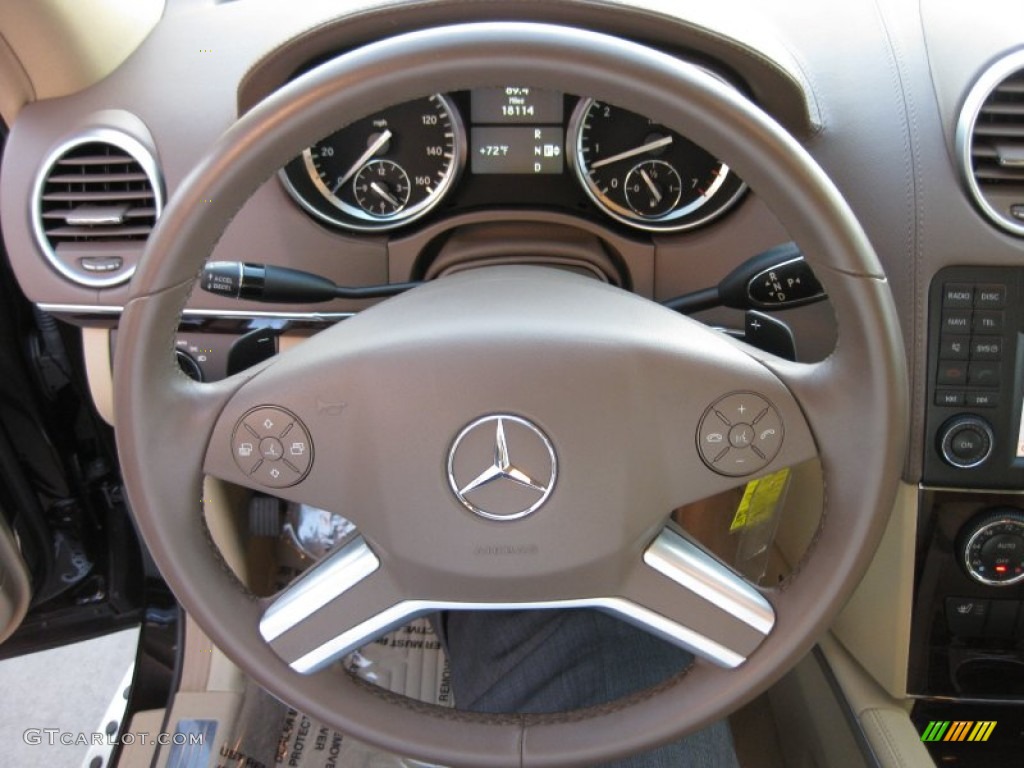 2010 Mercedes-Benz GL 450 4Matic Cashmere Steering Wheel Photo #59253084