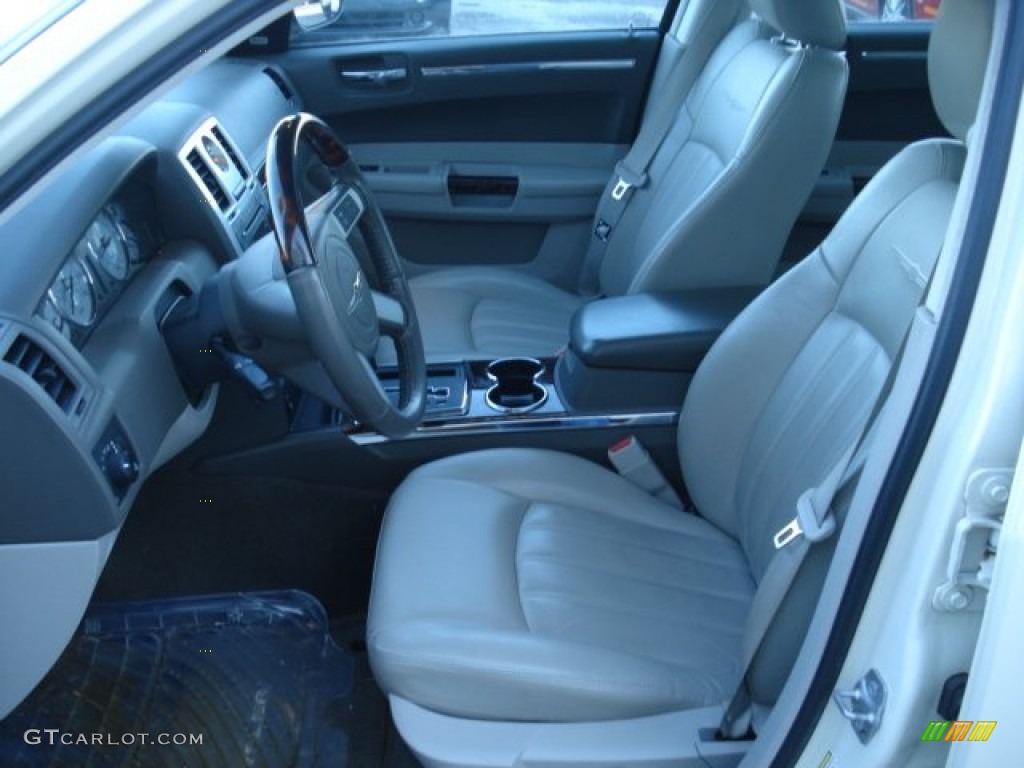 2008 Chrysler 300 C HEMI AWD Interior Color Photos