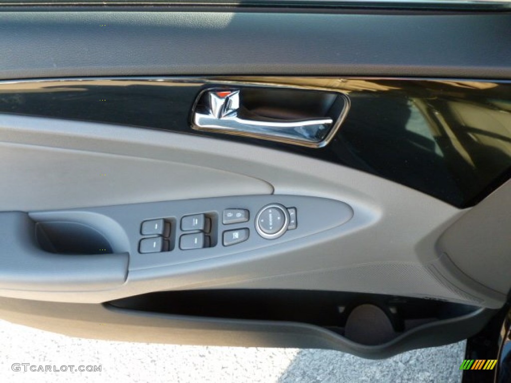 2011 Sonata Limited 2.0T - Midnight Black / Gray photo #17