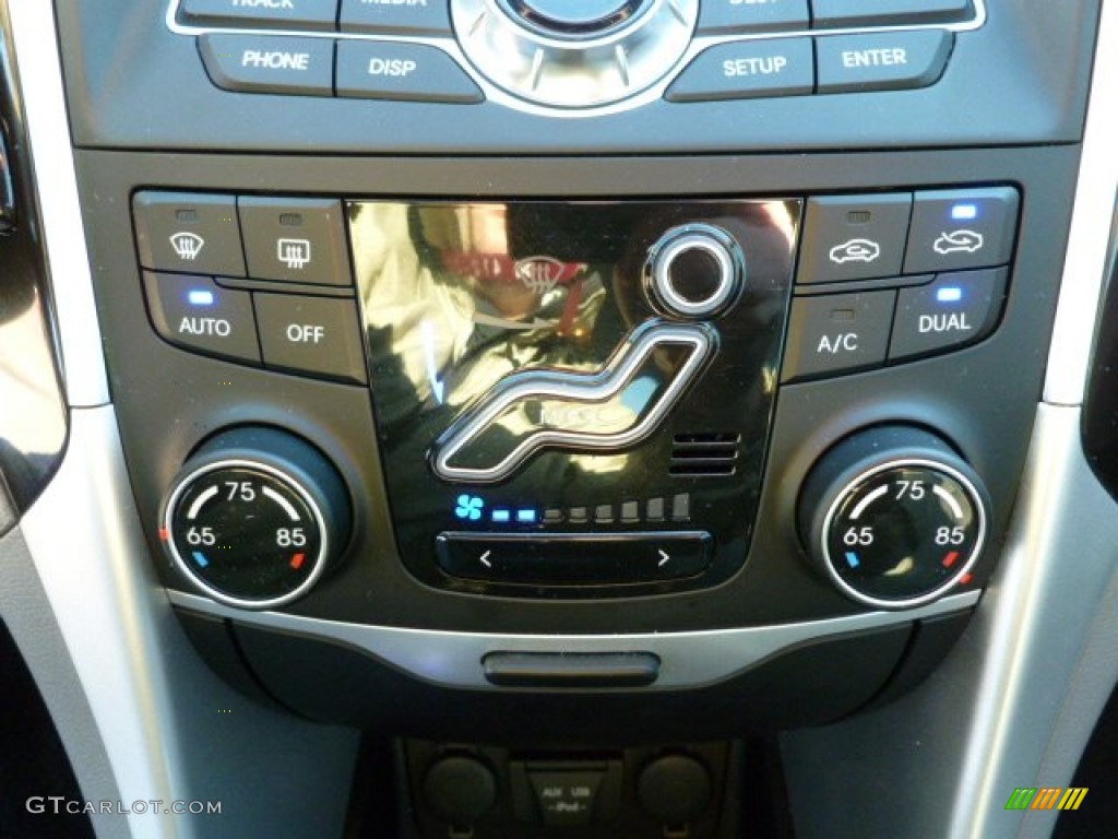 2011 Sonata Limited 2.0T - Midnight Black / Gray photo #19