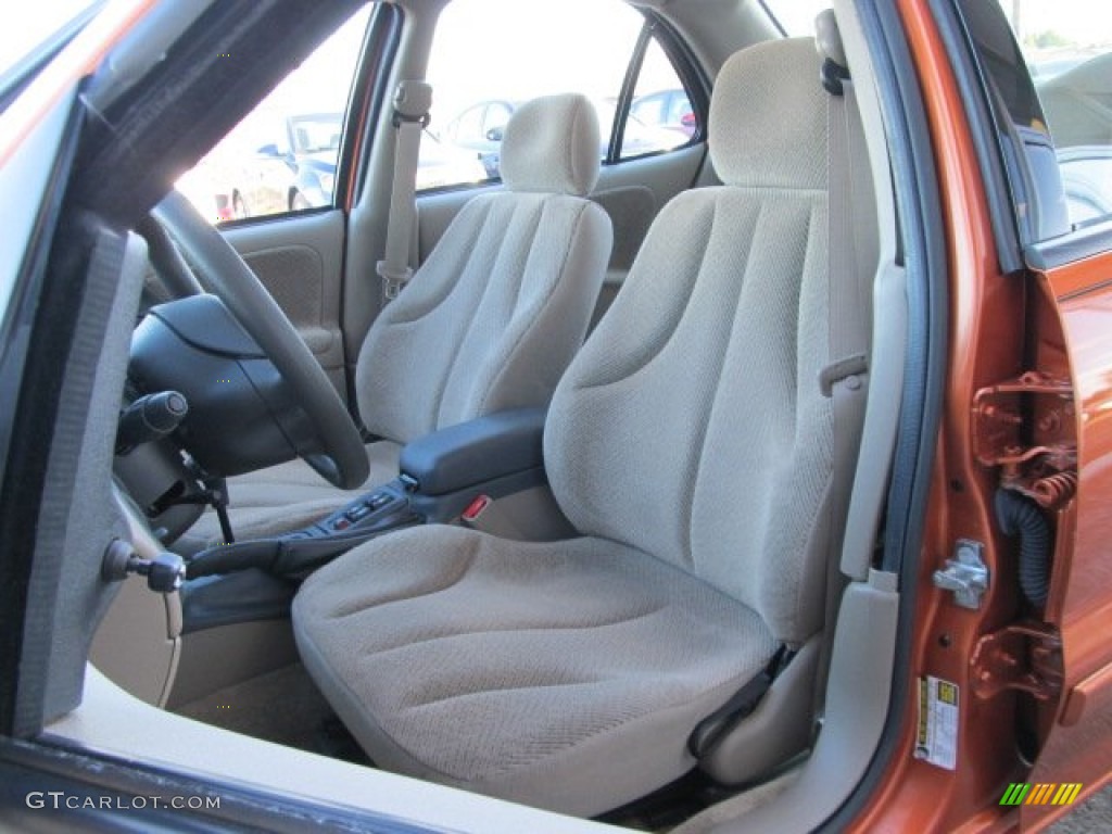 Neutral Beige Interior 2005 Chevrolet Cavalier LS Sedan Photo #59256495