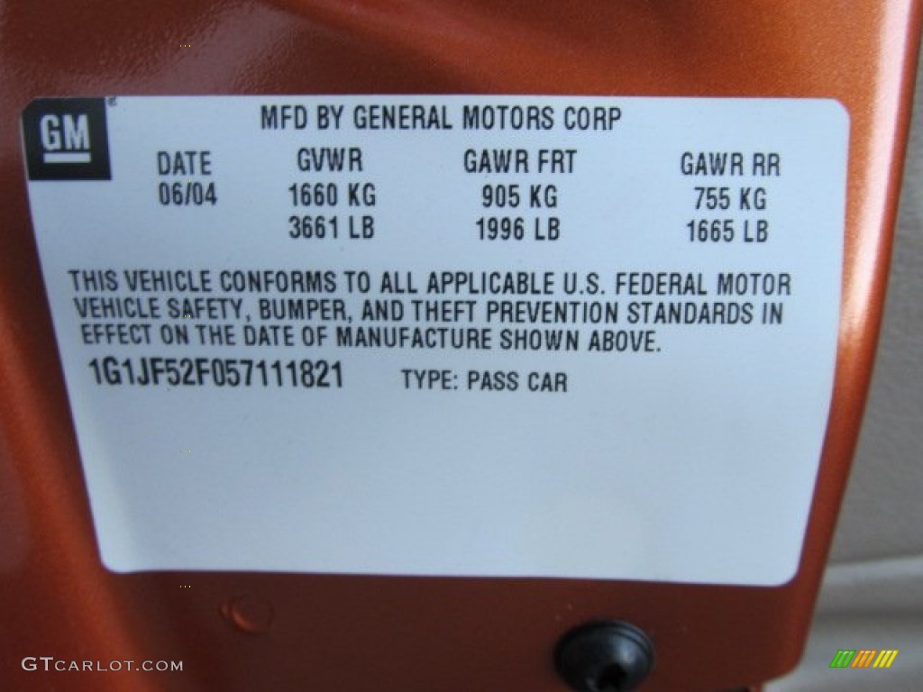 2005 Cavalier LS Sedan - Sunburst Orange Metallic / Neutral Beige photo #28