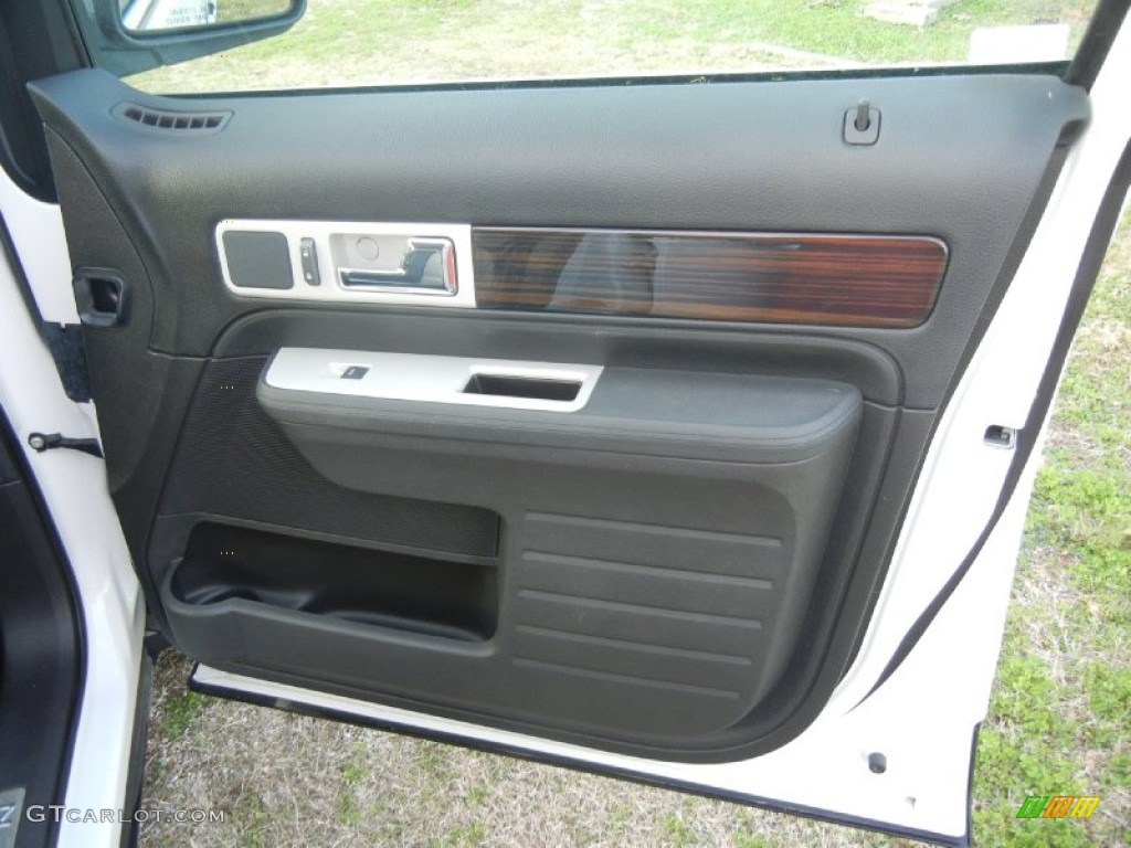 2009 Lincoln MKX Limited Edition Limited Charcoal Black/Light Stone Door Panel Photo #59257005