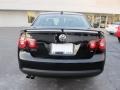 Black Uni - Jetta SE Sedan Photo No. 4