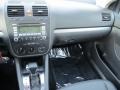 Black Uni - Jetta SE Sedan Photo No. 14
