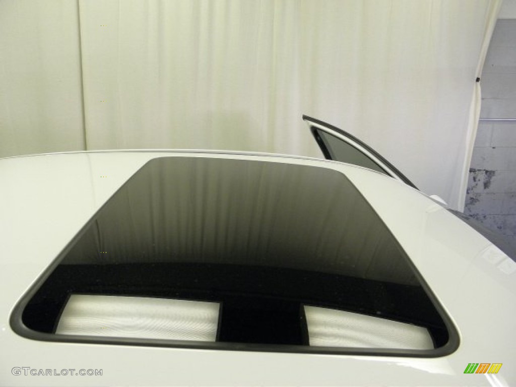 2011 Impala LTZ - Summit White / Ebony photo #13