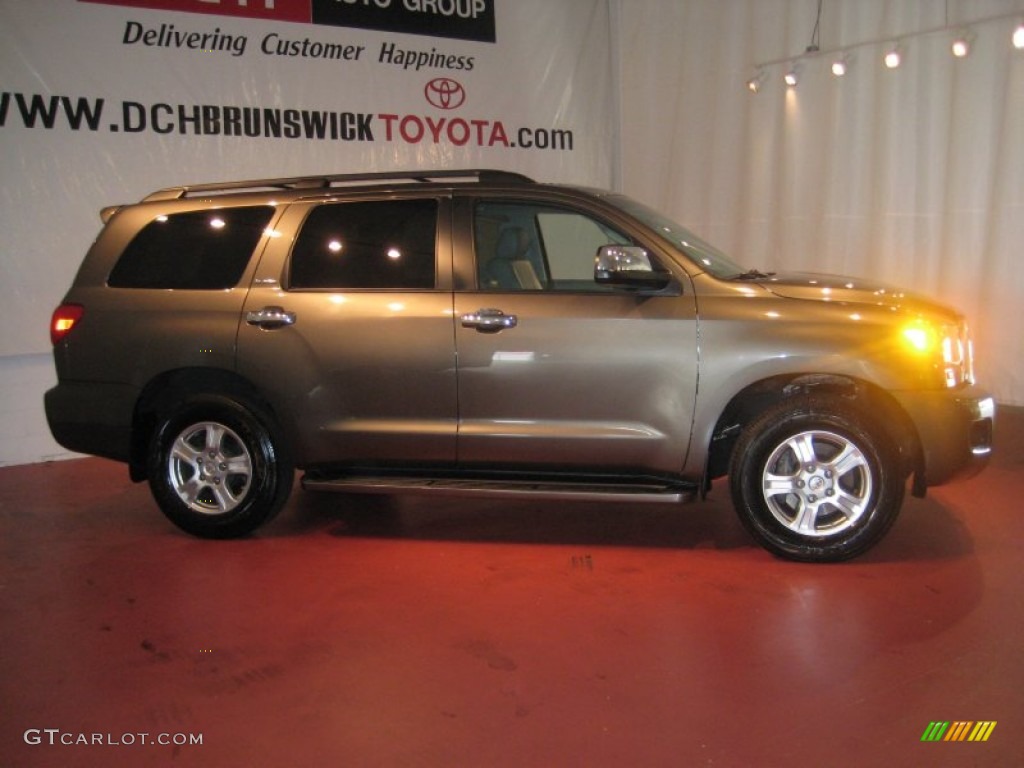 2008 Sequoia Limited 4WD - Pyrite Gray Mica / Sand Beige photo #4