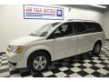 Stone White - Grand Caravan SE Photo No. 2