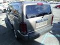 2007 Light Khaki Metallic Dodge Nitro SLT  photo #6