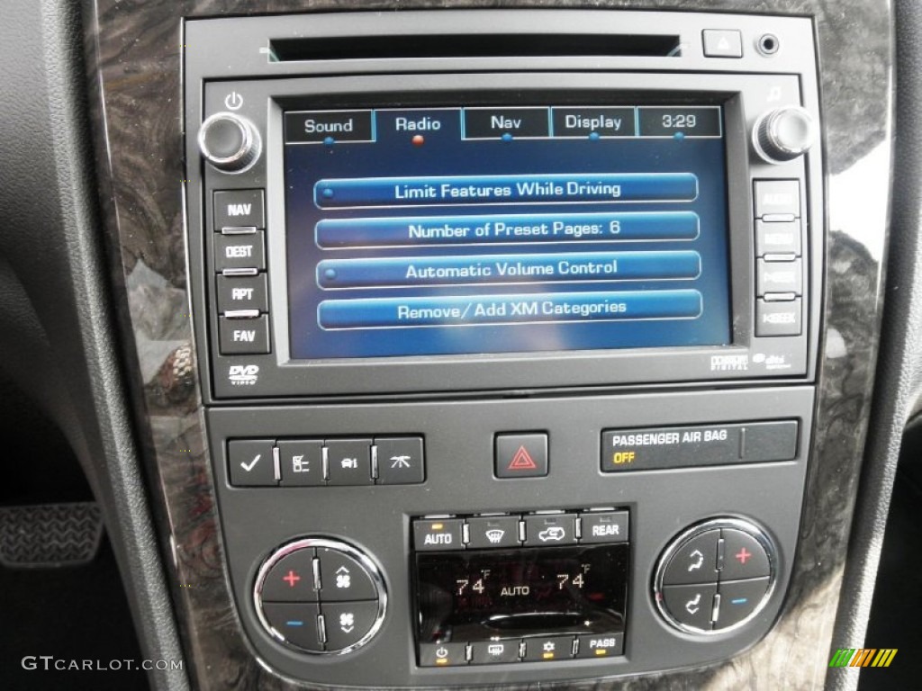 2012 GMC Acadia Denali AWD Controls Photo #59266758