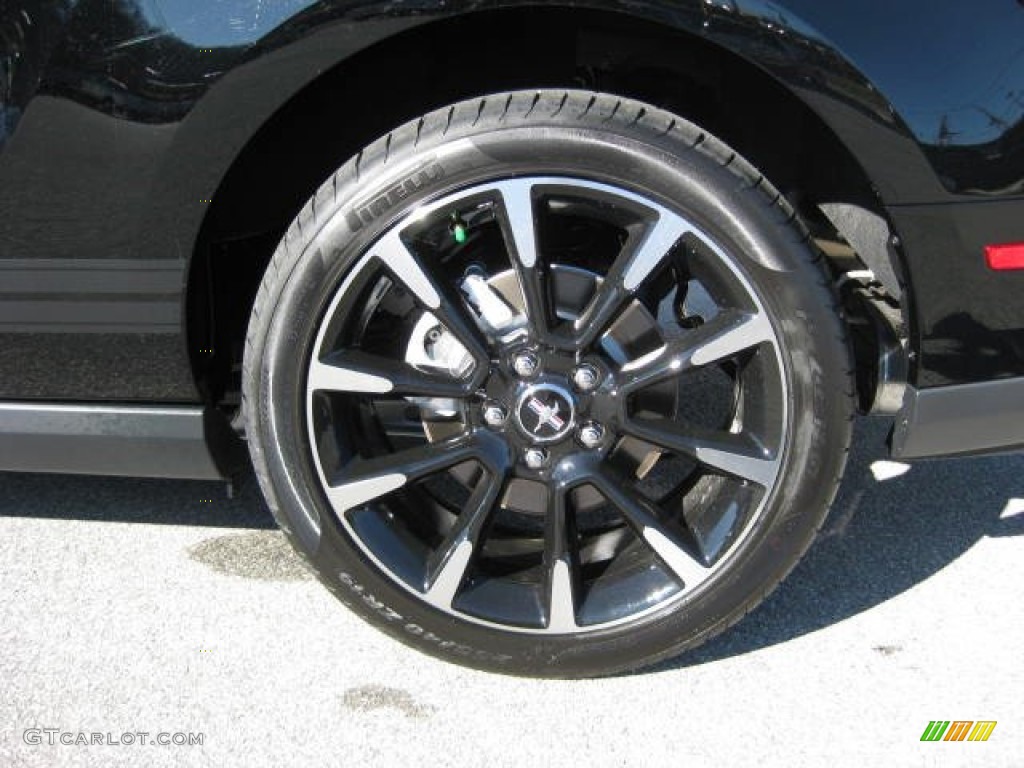 2012 Ford Mustang V6 Coupe Wheel Photo #59269209