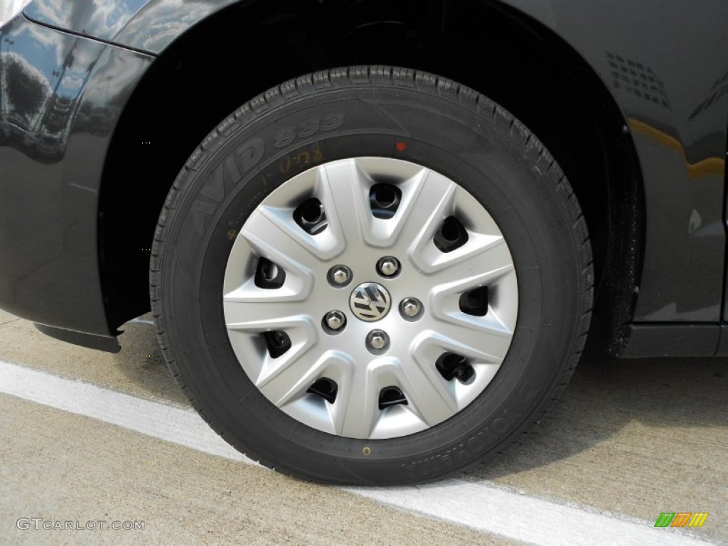 2012 Volkswagen Routan S Wheel Photo #59269602