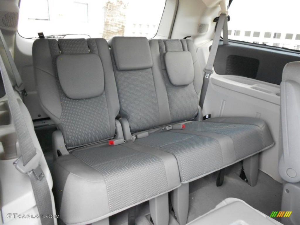Aero Gray Interior 2012 Volkswagen Routan S Photo #59269655