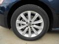 2012 Volkswagen Passat 2.5L SEL Wheel and Tire Photo