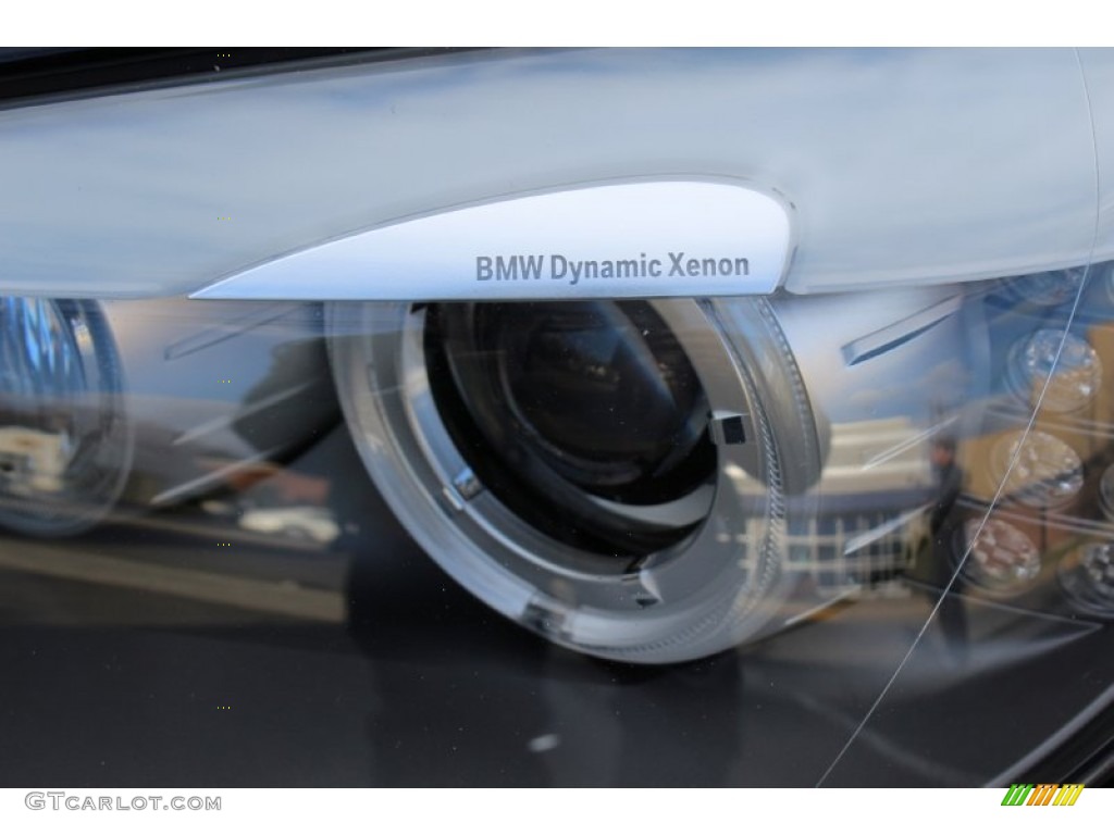BMW Dynamic Xenon Headlights 2011 BMW 7 Series ActiveHybrid 750Li Sedan Parts