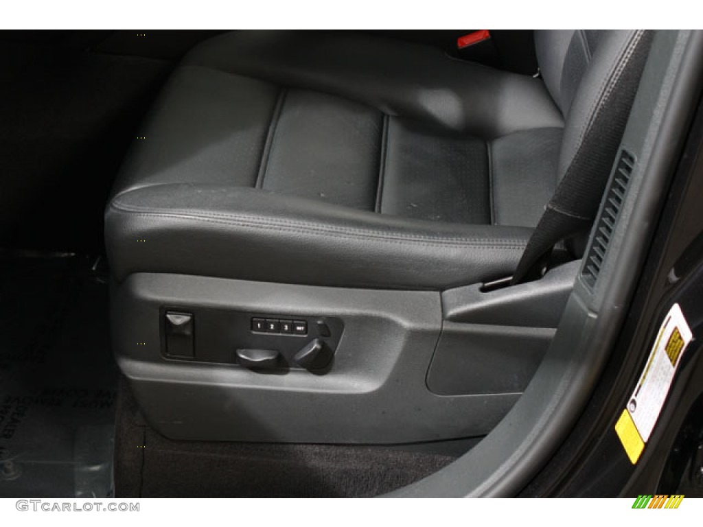 2009 Porsche Cayenne Tiptronic Controls Photo #59275725