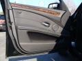 Jet Black - 5 Series 528xi Sedan Photo No. 10