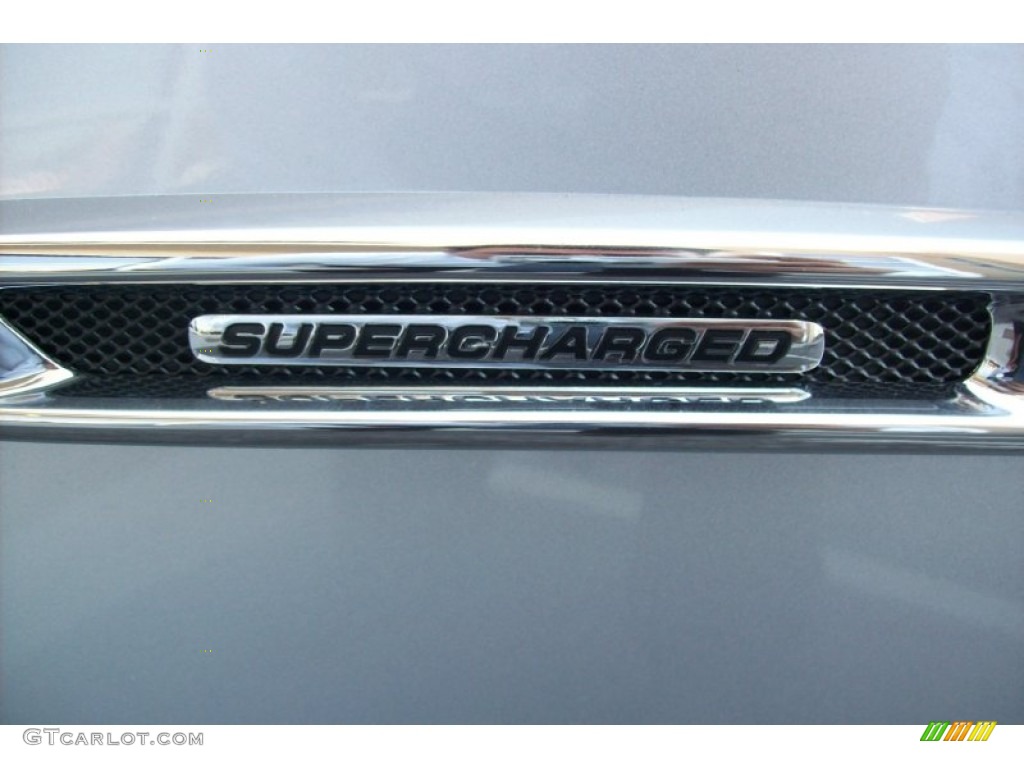 2012 Jaguar XJ XJL Supercharged Marks and Logos Photos
