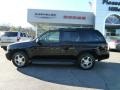 Black - TrailBlazer LS 4x4 Photo No. 2