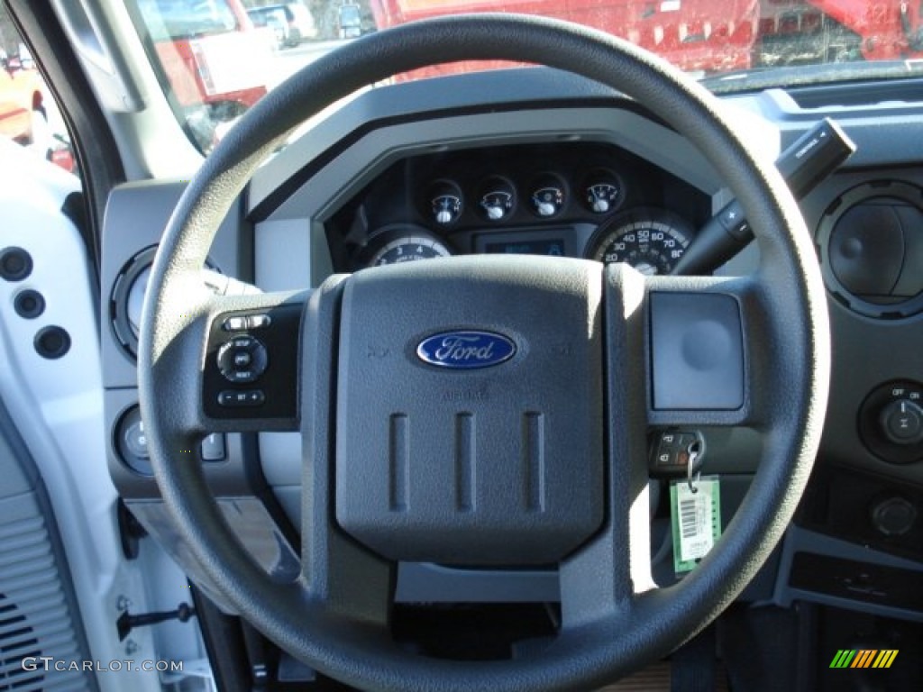 2012 F350 Super Duty XL SuperCab 4x4 - Oxford White / Steel photo #18