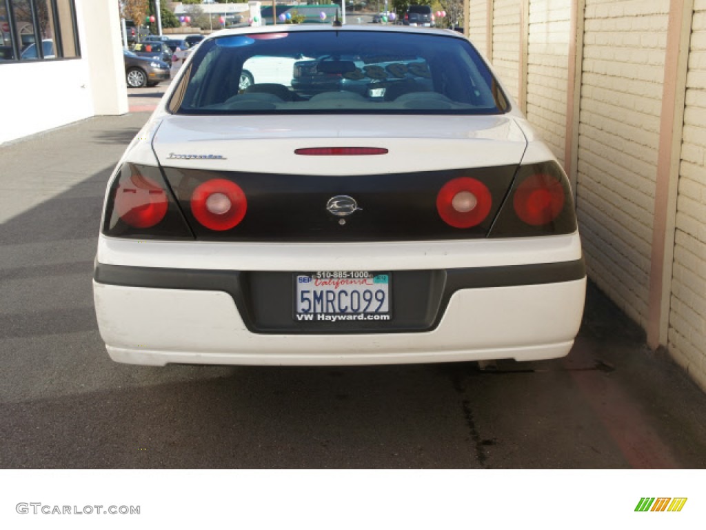 2005 Impala  - White / Medium Gray photo #4