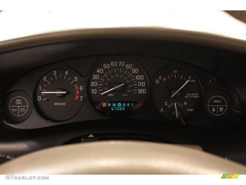 2004 Buick Regal LS Gauges Photo #59284151