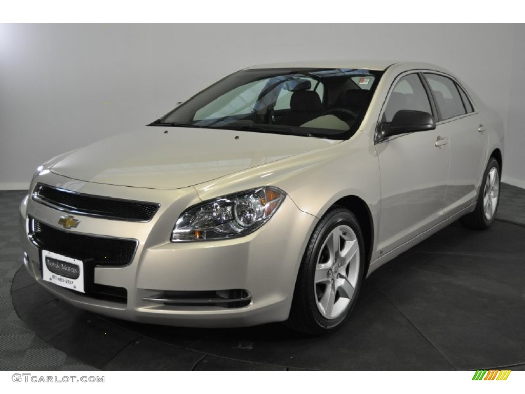 2009 Malibu LS Sedan - Gold Mist Metallic / Cocoa/Cashmere photo #1