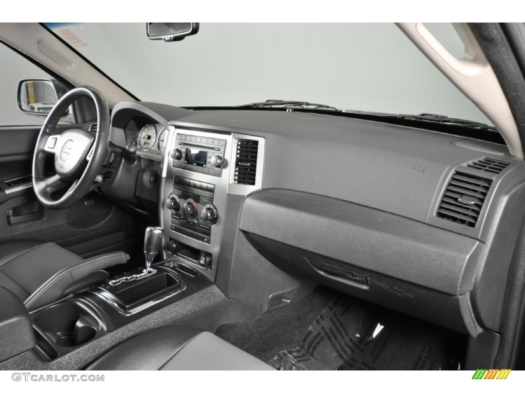2008 Jeep Grand Cherokee Laredo 4x4 Dark Slate Gray Dashboard Photo #59284953