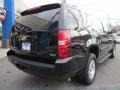 Black - Suburban LT 4x4 Photo No. 7
