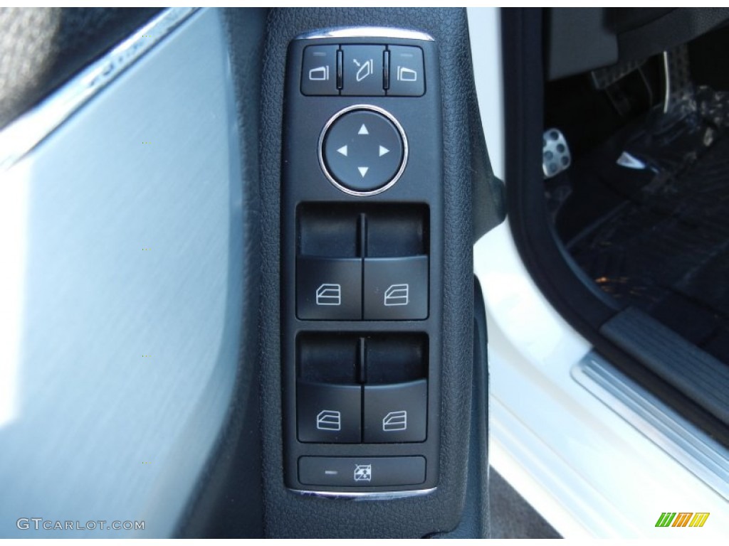2008 Mercedes-Benz C 300 Sport Controls Photo #59286441