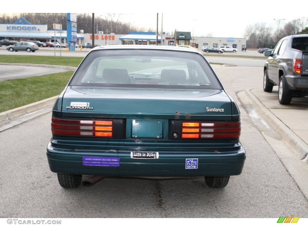 1993 Sundance Sedan - Emerald Green Pearl Metallic / Gray photo #5